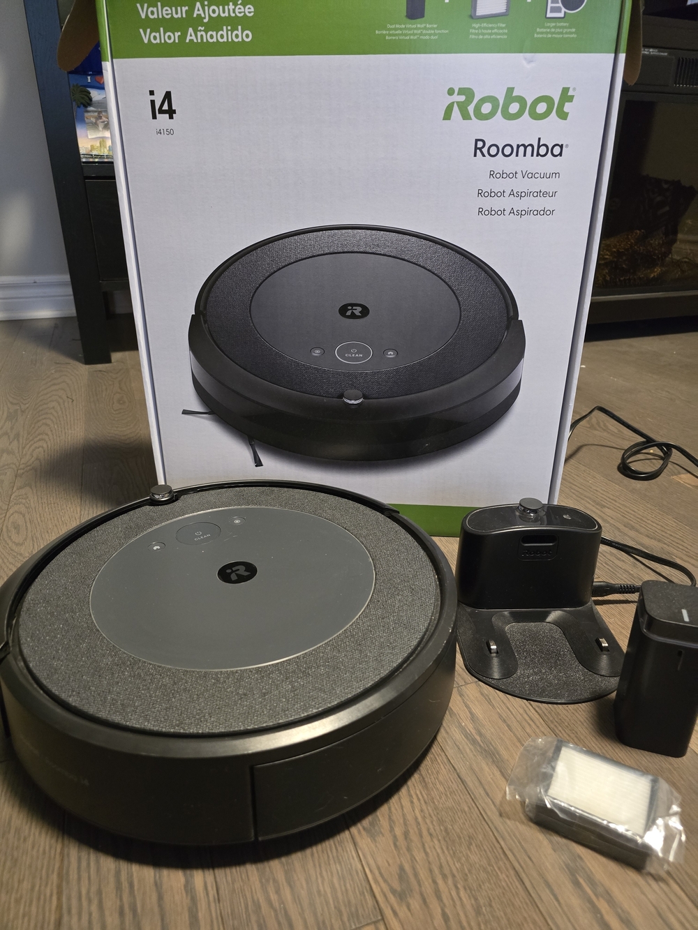 iRobot Roomba i4 Robot Vacuum - Black/Grey